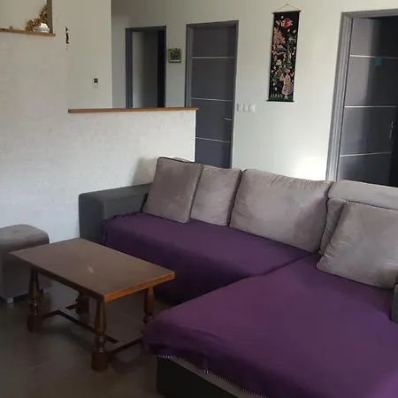 1 Avec Salle De Bain Privative Ds Maison Plain-pied 105m2 A Montfaucon 10 Minutes De Besancon